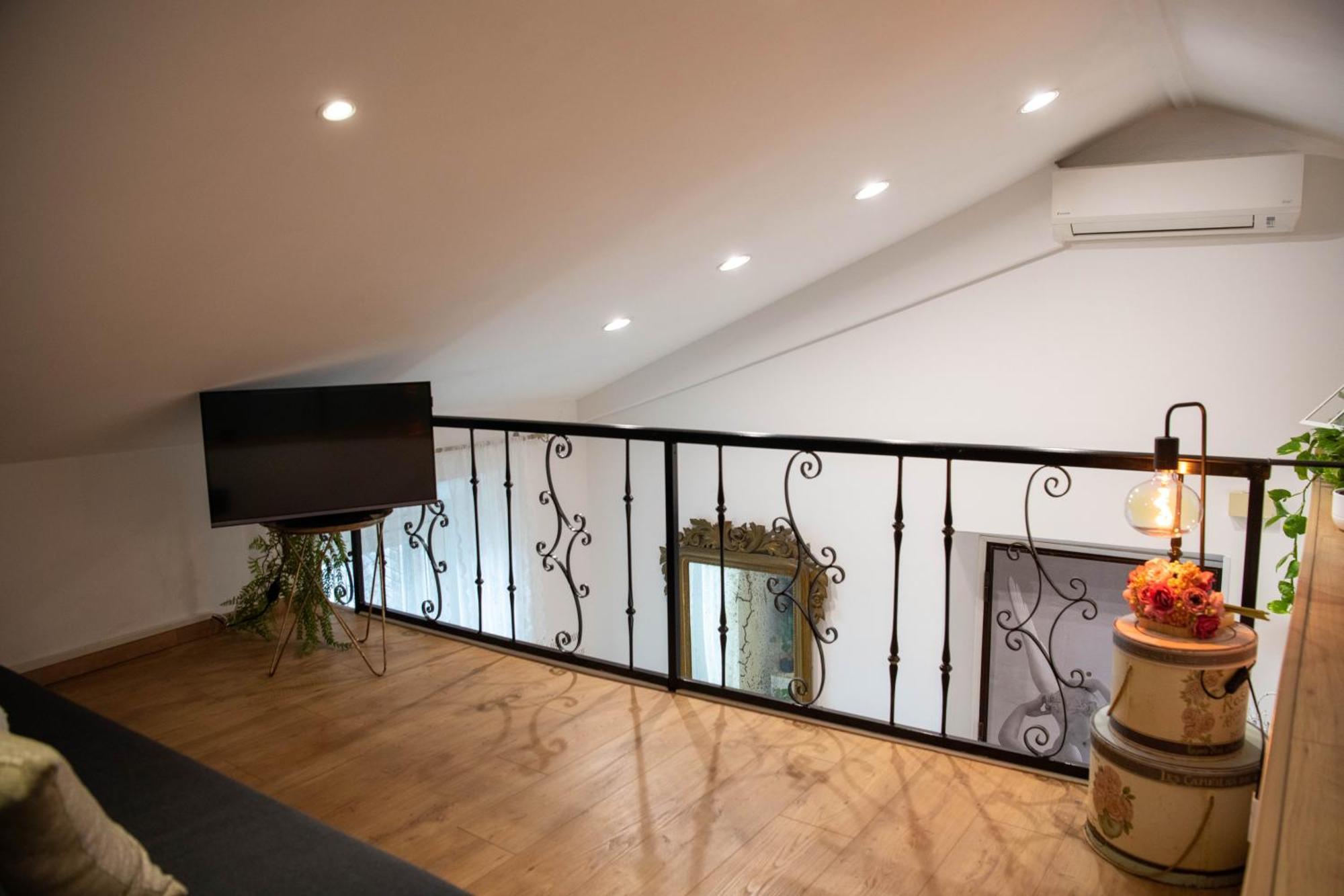 B&B Carpe Diem Vista Lago กัสเตลกันดอลโฟ ภายนอก รูปภาพ