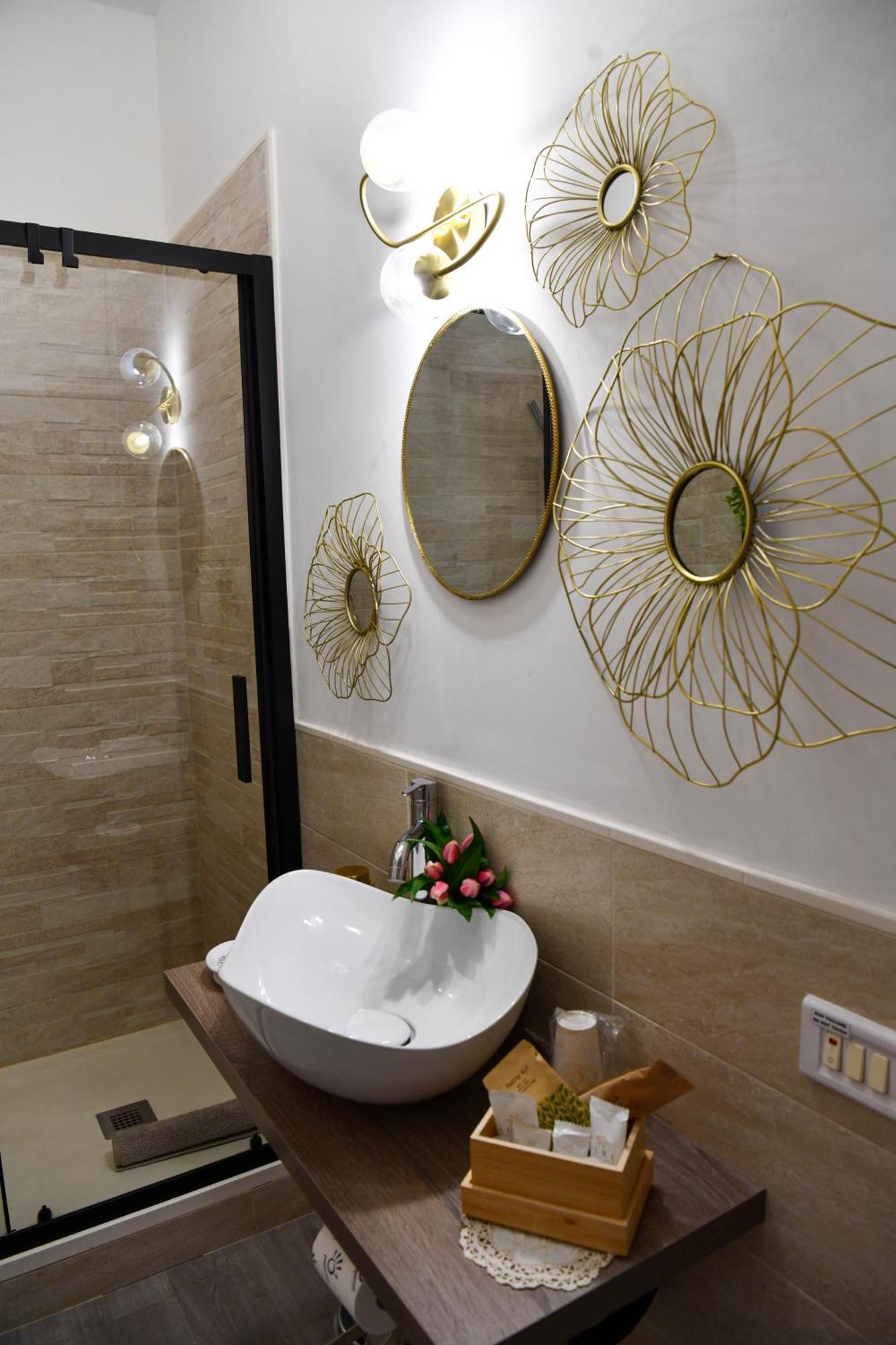 B&B Carpe Diem Vista Lago กัสเตลกันดอลโฟ ภายนอก รูปภาพ